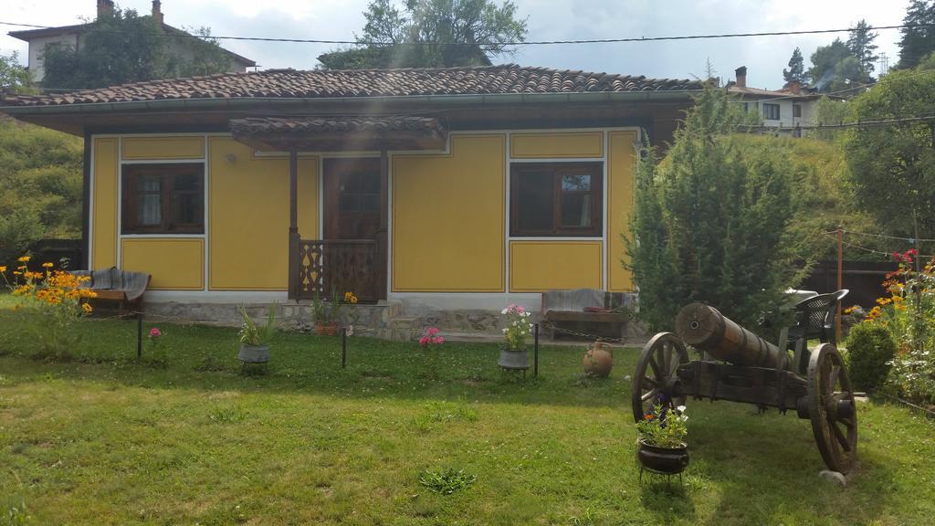 Mechta Guest House Koprivstica Kültér fotó