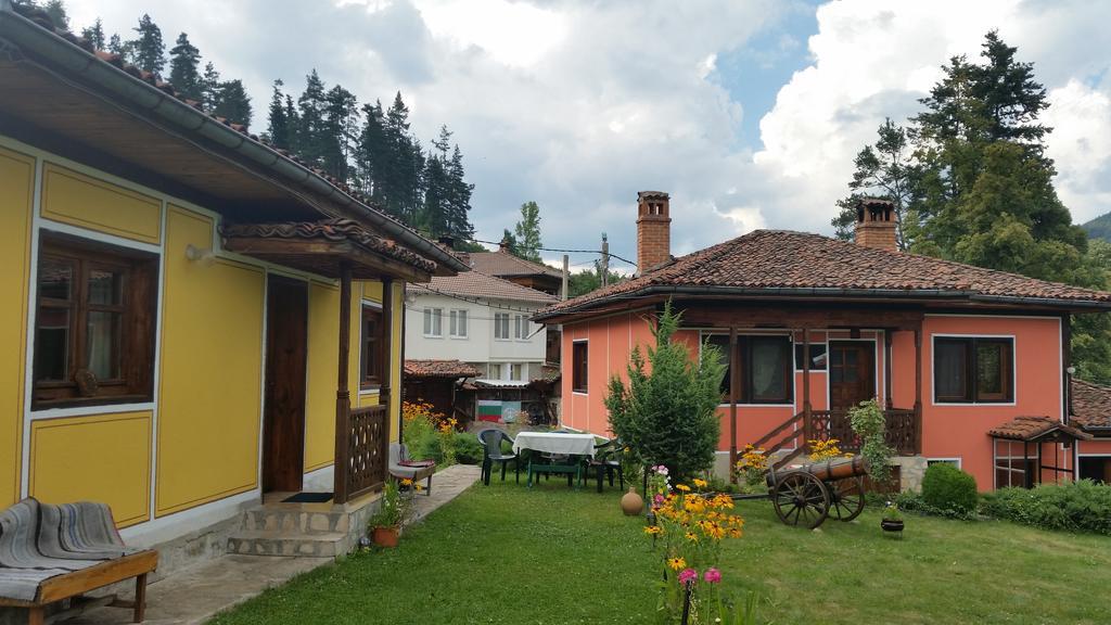 Mechta Guest House Koprivstica Kültér fotó